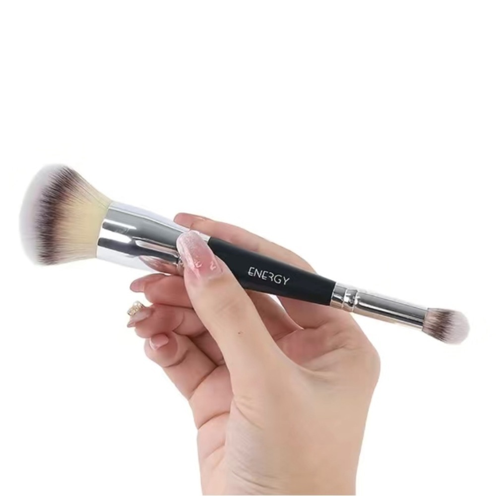 Double Ended Foundation And Concealer Brush - Picture 5 of 9